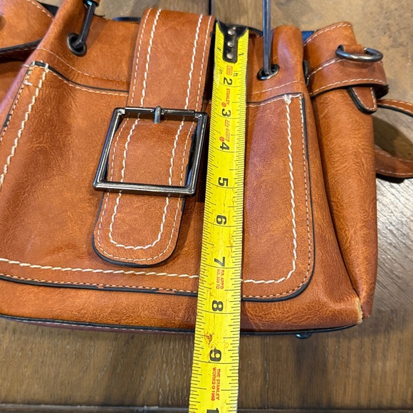 Stylish Brown Real Leather Shoulder Bag from Boutique - Picture 7 of 9